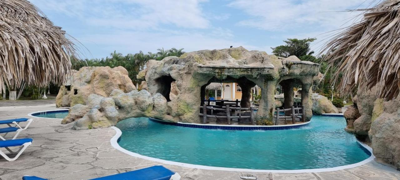 El Corazon Villas Privadas En Palma Real מראה חיצוני תמונה