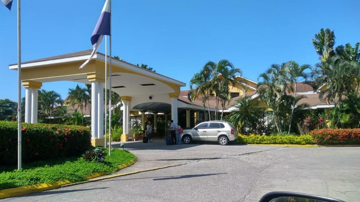 El Corazon Villas Privadas En Palma Real מראה חיצוני תמונה